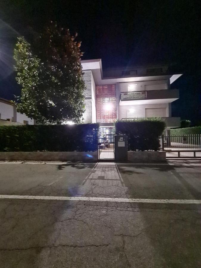 Landlady Airport Orio Bergamo Ida Hotel Orio al Serio Buitenkant foto