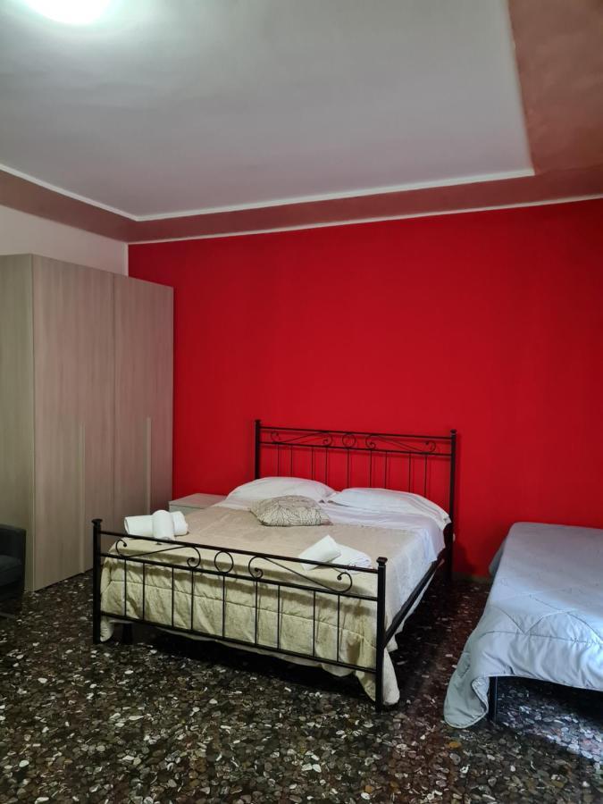 Landlady Airport Orio Bergamo Ida Hotel Orio al Serio Buitenkant foto